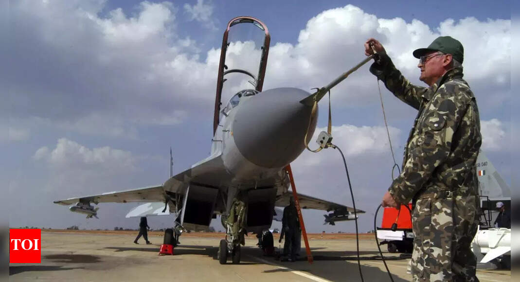 India to boost arms output, fearing shortfall from Russia