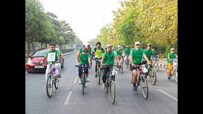 Gurgaon cycles and runs for water conservation