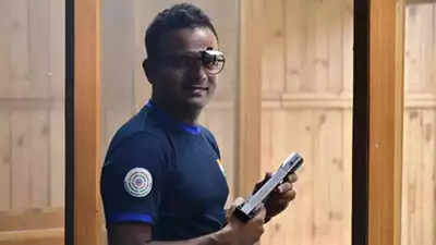Shooting stars Vijay Kumar, Jitu Rai back in fold