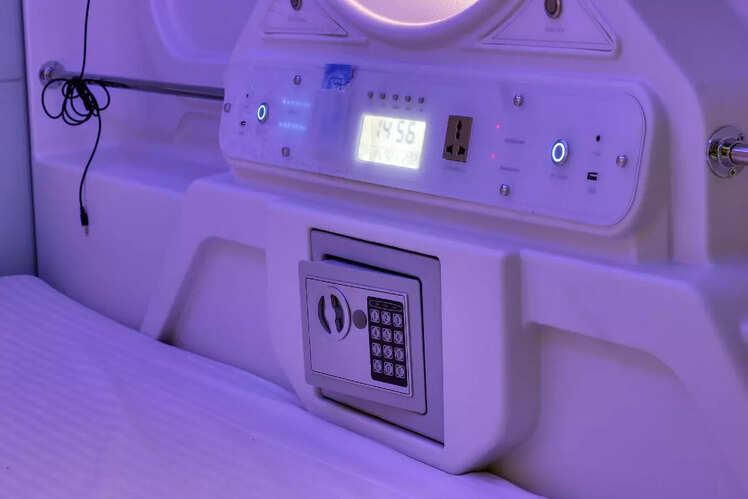 Hotel Astropods Airport, Mumbai