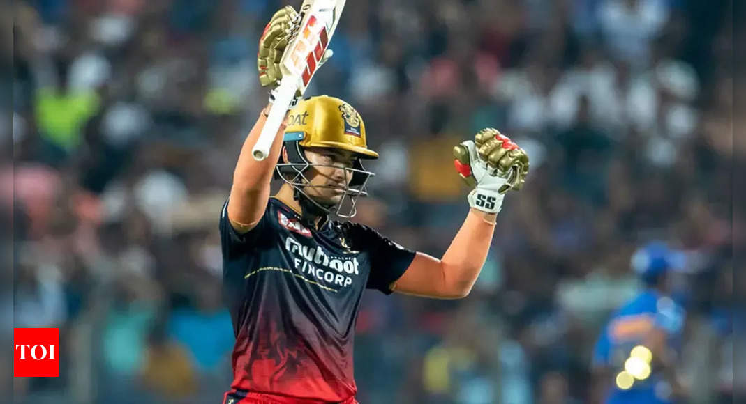 RCB vs MI Live Score, IPL 2022: Mumbai Indians need to fire in unison to effect turnaround  – The Times of India