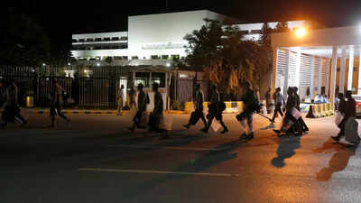 Pakistan National Assembly adjourned, to meet again on Monday to elect new PM