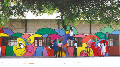 Lucknow: College becomes artist’s canvas