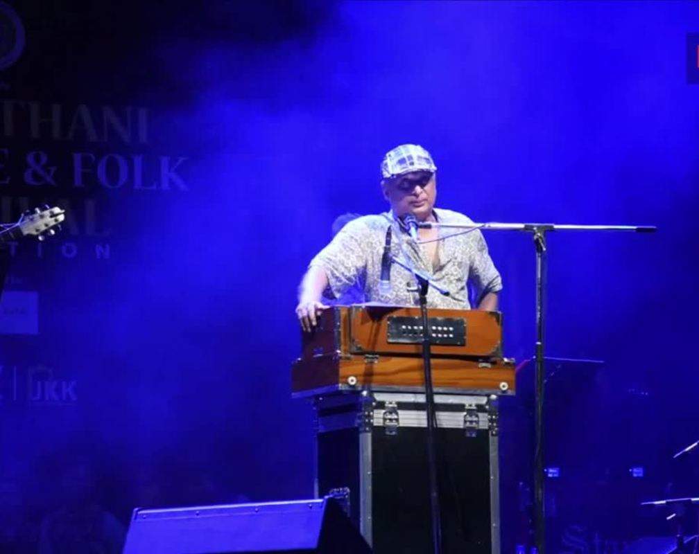 
Piyush Mishra floored Jaipur with his poetry
