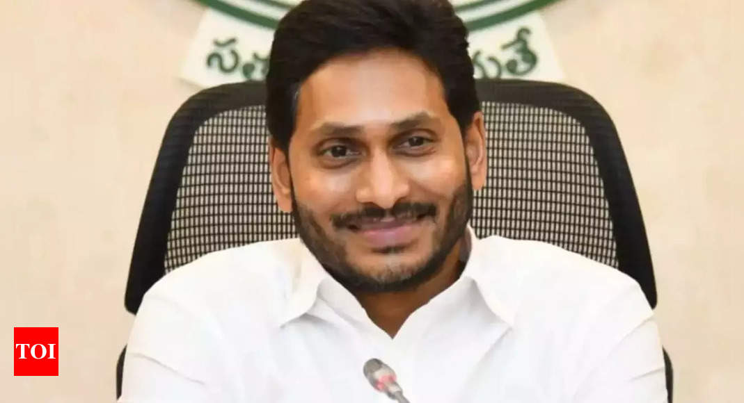 jagan:   Jagan continues with 5 dy CMs & woman as AP home minister | India News – Times of India