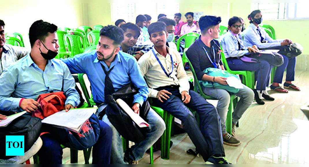 3.8k Placements Target Set For First Postcov Job Fair Kolkata News