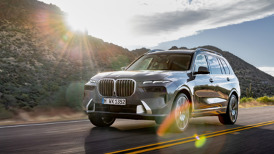 2023 Bmw X7 Trims 2023 Bmw X7 Facelift Breaks Cover With A New Design And Features Details Times Of India