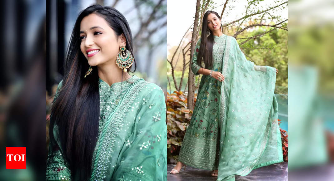 KGF-2 actress Srinidhi Shetty stuns in a mint green anarkali - Times of  India