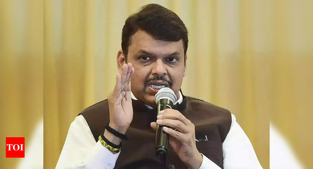 pawar:   Fadnavis slams Pawar, NCP for indulging in ‘appeasement politics’ and ‘polarising society’ | India News – Times of India