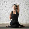 Benefits Of Yoga For Knee Pain & Easy Poses | Femina.in