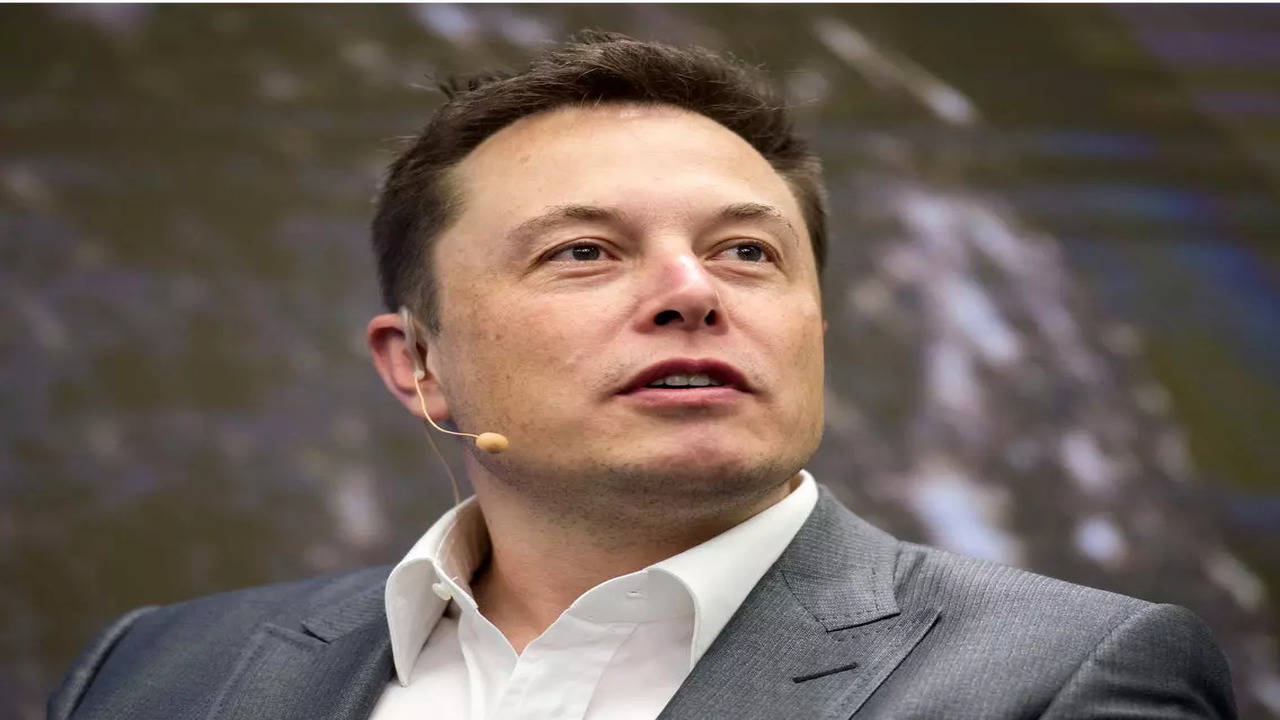 Who Is Elon Musk Dating Now? the Answer Is Unclear