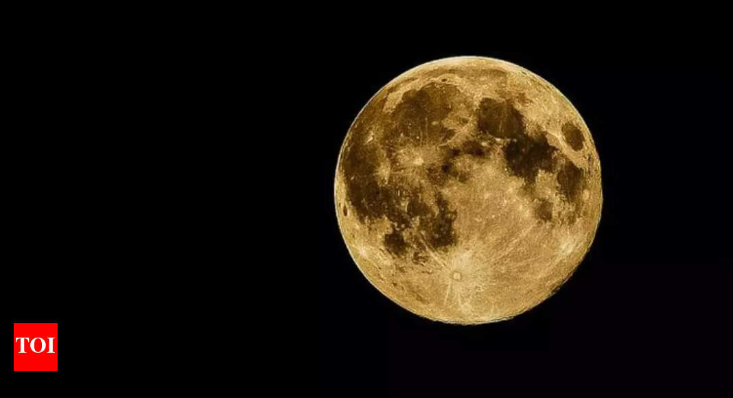 pink moon:  Pink Moon 2022: Date, time and how to watch it live on your smartphone – Times of India