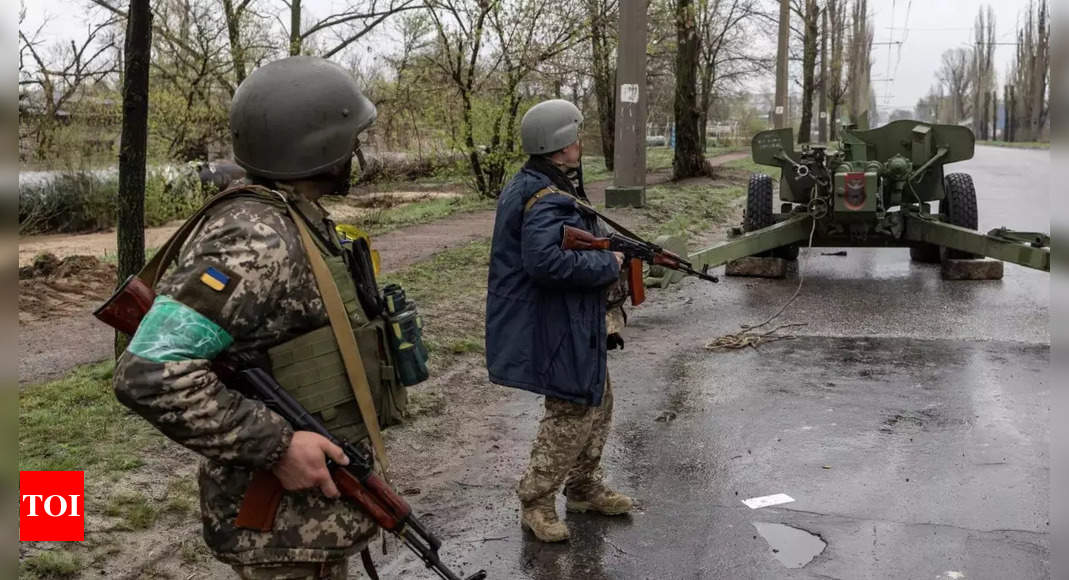mariupol:  ‘Elimination’ of last Mariupol troops would end Moscow talks: Zelenskyy – Times of India