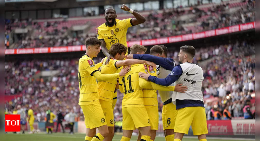 Chelsea beat Crystal Palace to book Liverpool clash in FA Cup final | Football News – Times of India