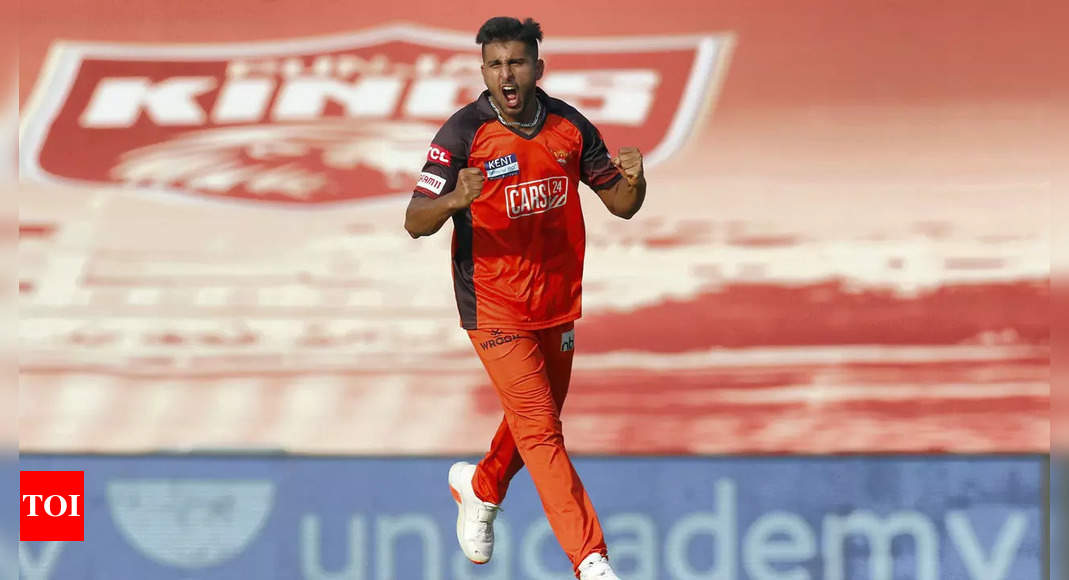IPL 2022, PBKS vs SRH: After Umran Malik’s searing spell, Aiden Markram gets Sunrisers Hyderabad to 4th successive win | Cricket News – Times of India
