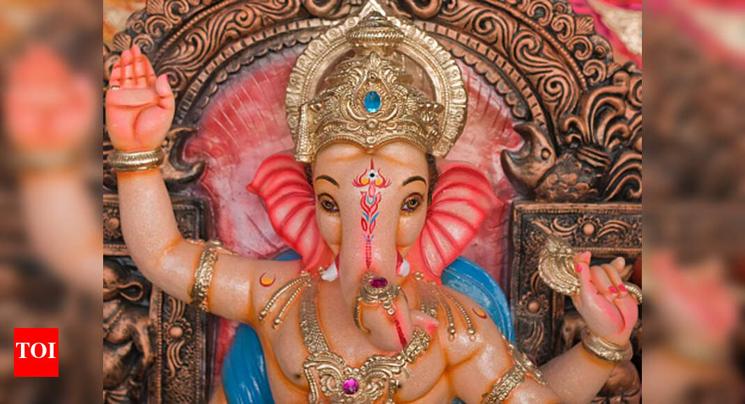 Sankashti Chaturthi 2022 Today Time And Puja Vidhi For This Auspicious Day Times Of India