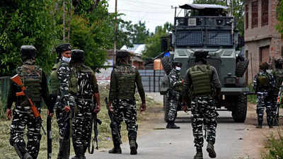 Terrorists fire on security forces in Jammu and Kashmir's Shopian