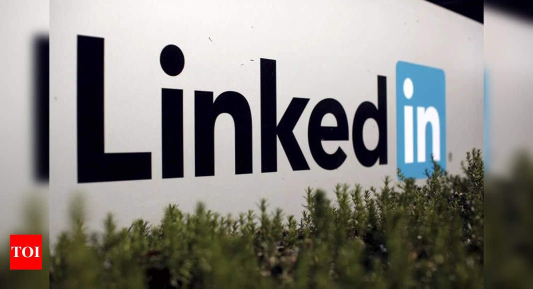 linkedin: 3 fotos que contam como funciona o golpe no LinkedIn