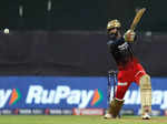 Dinesh Karthik becomes second wicketkeeper to complete 150 dismissals in IPL