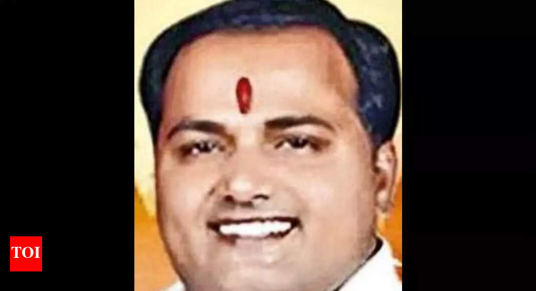 Bjp: BJP worker shot outside residence in east Delhi | Delhi News ...