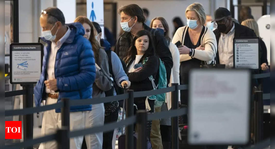 US Justice Dept. to appeal order voiding travel mask mandate