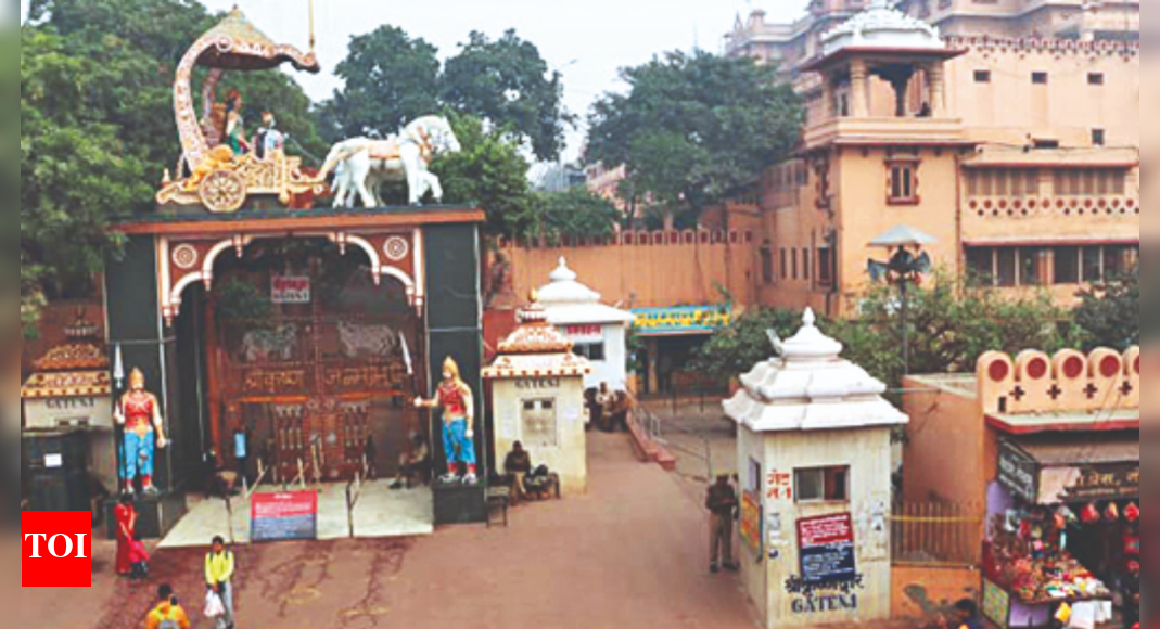 After Yogi&rsquo;s order, temple in Mathura voluntarily disables its loudspeakers