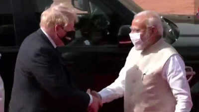 PM Modi receives UK PM Boris Johnson at Rashtrapati Bhavan