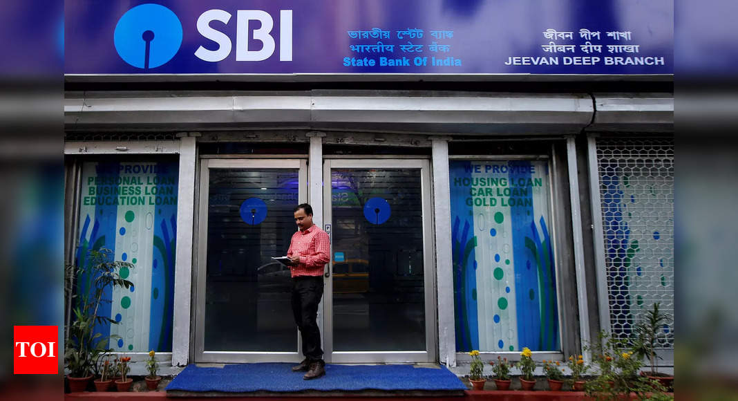 SBI ने ग्राहकों को इन नंबरों से ‘जोखिम भरा’ कॉल के बारे में चेतावनी दी है – टाइम्स ऑफ इंडिया