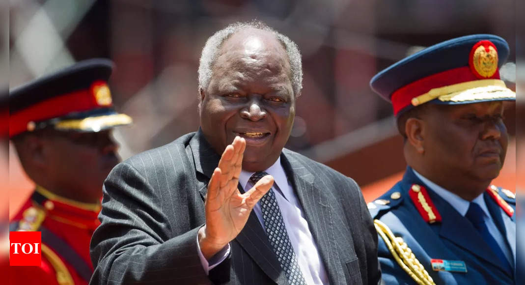kenyan:  Former Kenyan President Kibaki is dead at 90 – Times of India