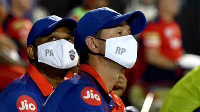 IPL 2022: Ricky Ponting's family member tests positive for COVID-19, Delhi  Capitals head coach isolated for five days | Cricket News - Times of India