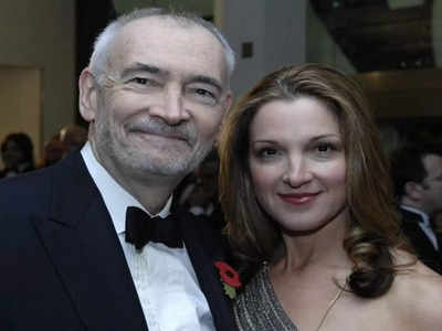 James Bond producers Barbara Broccoli and Michael G. Wilson to receive 2022 Pioneer of the Year Award