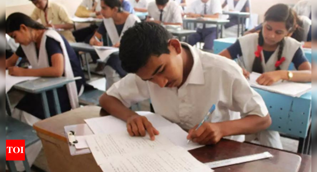 syllabus:   CBSE drops chapters on Islamic empires, Cold War from syllabus; verses of Faiz also excluded | India News – Times of India