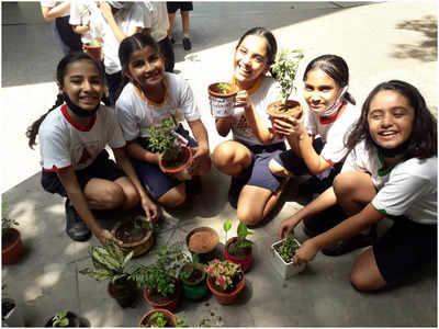 City school marks World Earth Day by organising best-out-of-waste activities