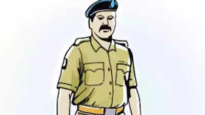 Uttar Pradesh cop suspended for misbehaving with seer