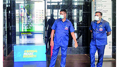 Bidhannagar cops replace blazers with summer suits for liaison officers