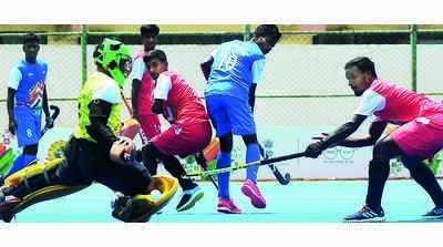 Ishneet pips Varsha to claim gold