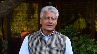 Congress panel recommends suspension of Punjab leader Sunil Jakhar for two years