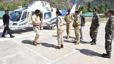 Amarnath Yatra: J&K DGP reviews security & other arrangements at Chanderkote, Banihal