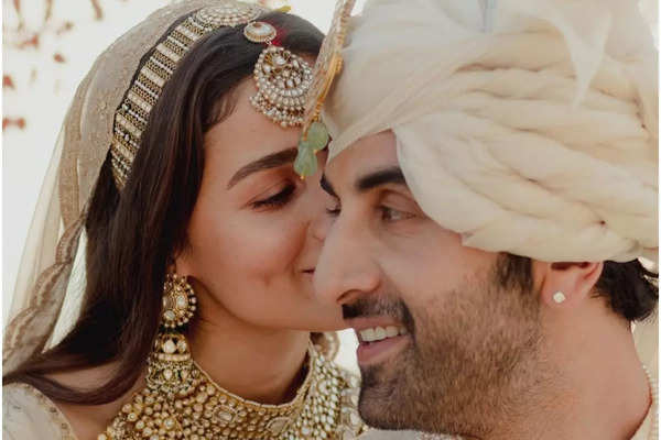 Ranbir and Alia : Ever seen a prouder groom, a happier bride?