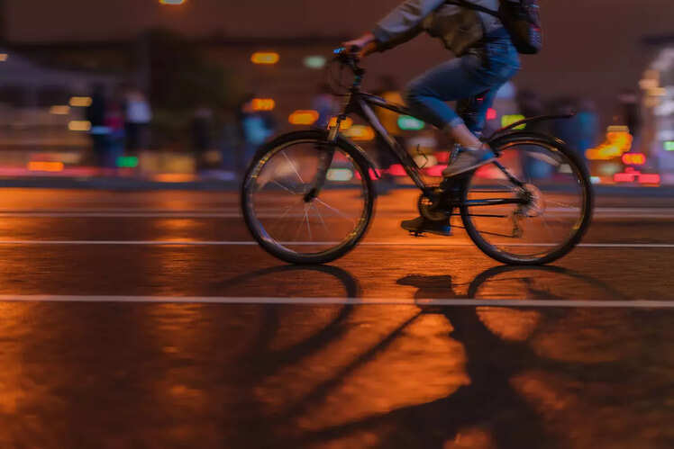 Cycling tour of the city