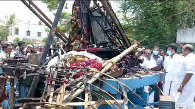 Temple chariot touches power line in Tamil Nadu, 11 dead | India News ...