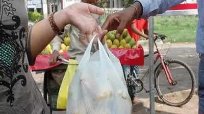 Kolkata: Substitute for plastic bags needed, says Salt Lake residents