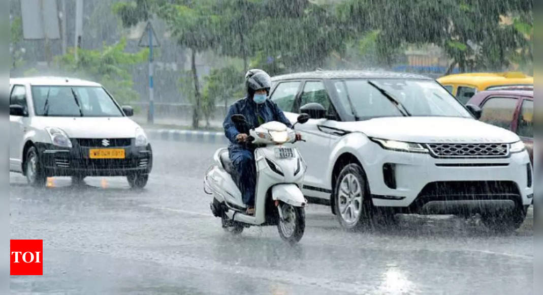 Live: Thunderstorms, rain likely in parts of Bengal today
