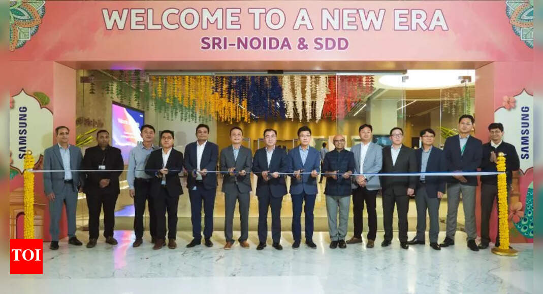 Samsung: Samsung R&D Institute moves into a new campus in Noida - Times ...
