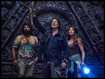 Akshay Kumar reveals 'Ram Setu' will release on Diwali 2022 as he shares a new picture with Jacqueline Fernandez and Satyadev