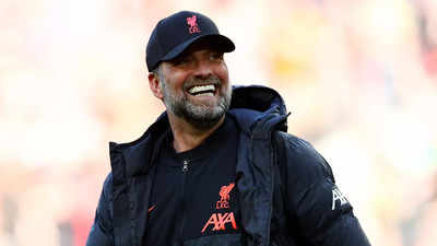 Liverpool boss Juergen Klopp signs new contract until 2026