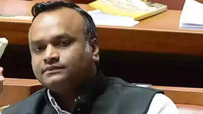 PSI recruitment scam: CID serves second notice to Priyank Kharge