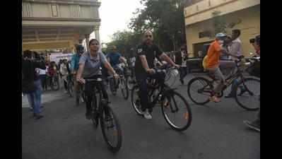 Bicycles on hire across city soon as NMC signs agreement with 3