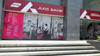 Axis Bank shares tumble over 5% after earnings announcement