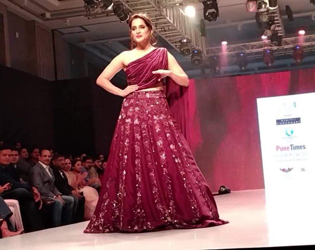 
Priya Bapat walks the ramp at Pune Times Fashion Week

